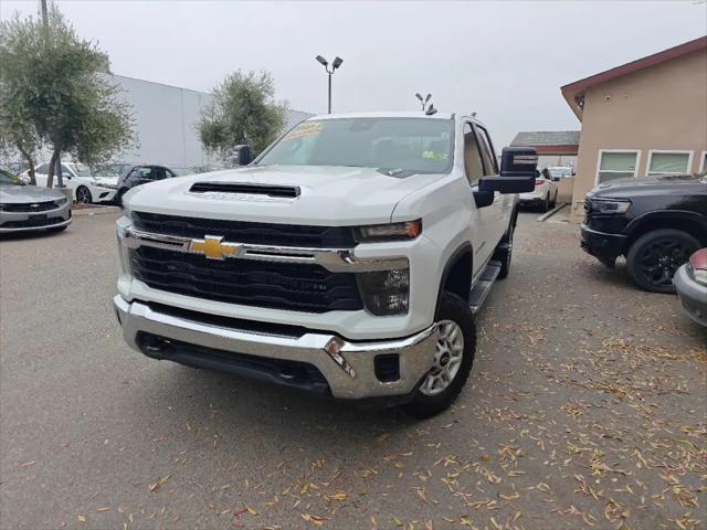 2024 Chevrolet Silverado 2500HD 4WD Crew Cab Standard Bed LT