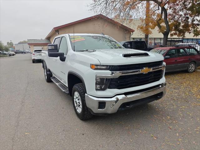 2024 Chevrolet Silverado 2500HD 4WD Crew Cab Standard Bed LT