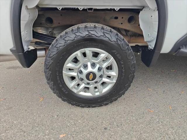 2024 Chevrolet Silverado 2500HD 4WD Crew Cab Standard Bed LT