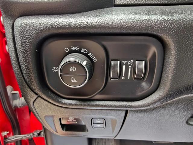 2025 Ram 1500 Big Horn Crew Cab 4x4 57 Box