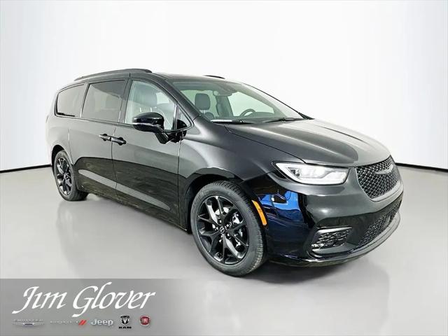 2026 Chrysler Pacifica Limited for sale in Owasso, OK