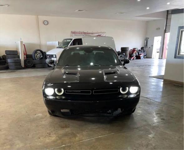 2015 Dodge Challenger SXT