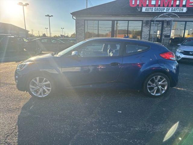 2017 Hyundai Veloster Base