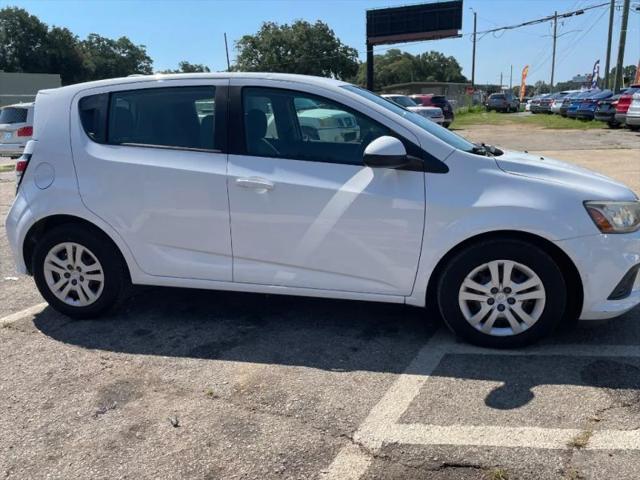 2017 Chevrolet Sonic LT Auto