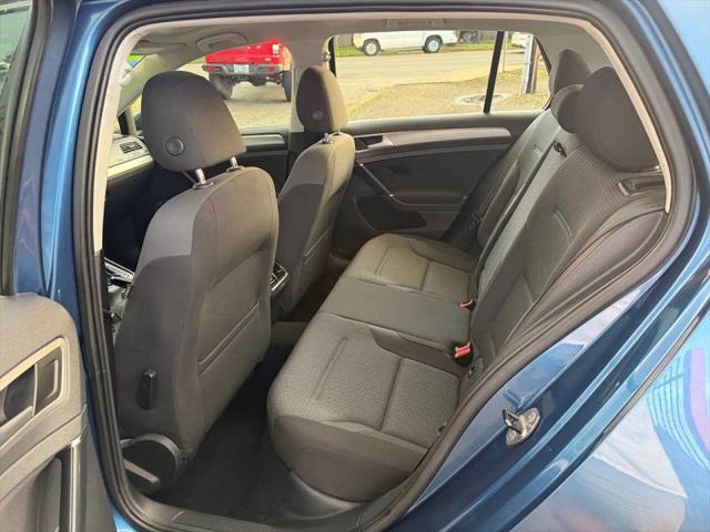 2016 Volkswagen Golf TSI S 4-Door
