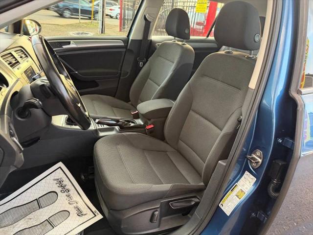 2016 Volkswagen Golf TSI S 4-Door