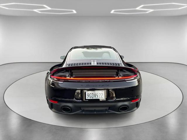 2022 Porsche 911 Carrera GTS