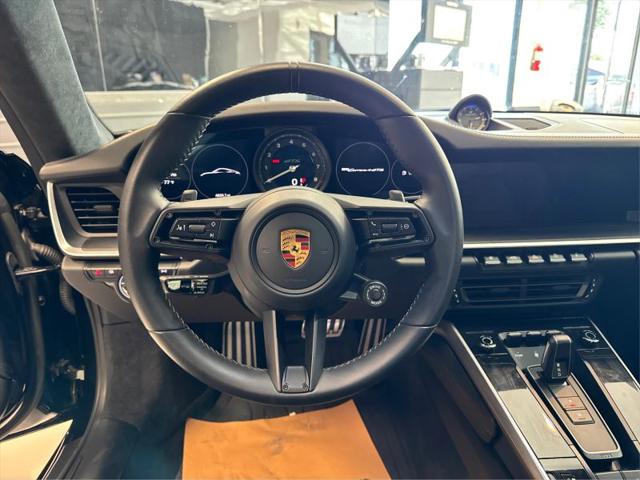 2022 Porsche 911 Carrera GTS
