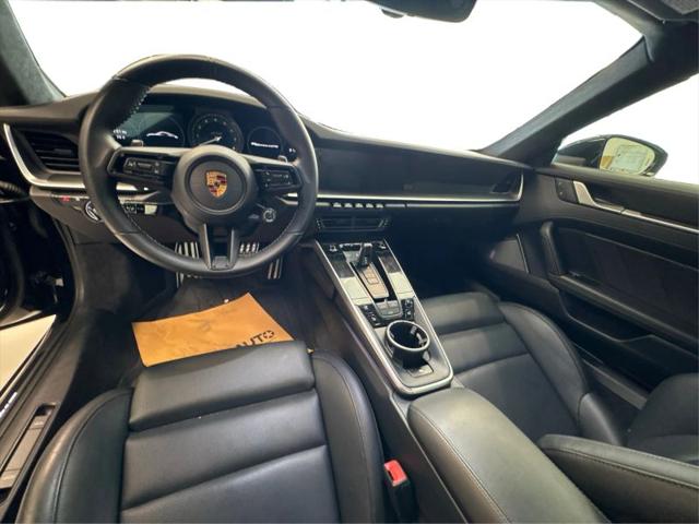2022 Porsche 911 Carrera GTS