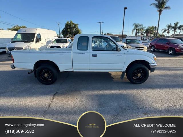 1996 Toyota Tacoma Base