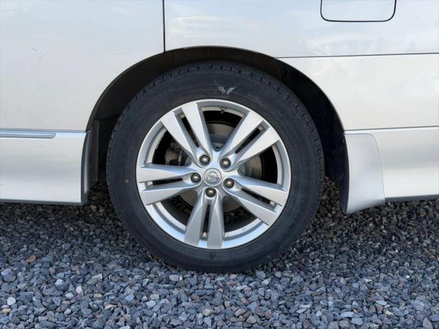2014 Nissan Quest LE