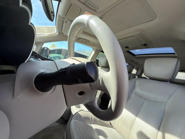 2014 Nissan Quest LE