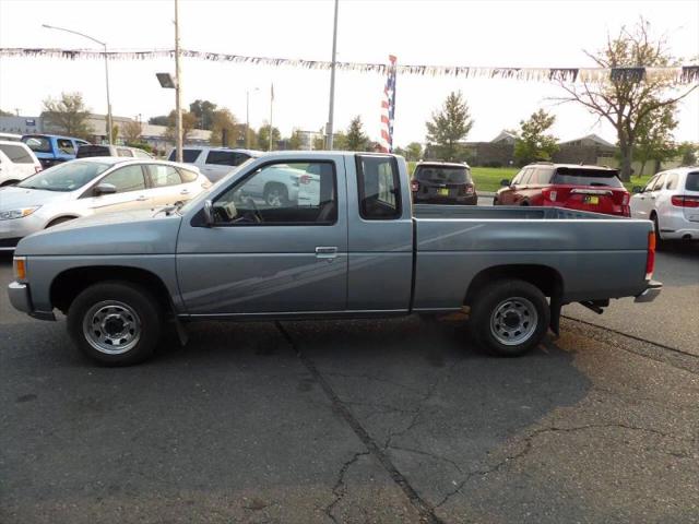 1993 Nissan 4x2 Truck Base