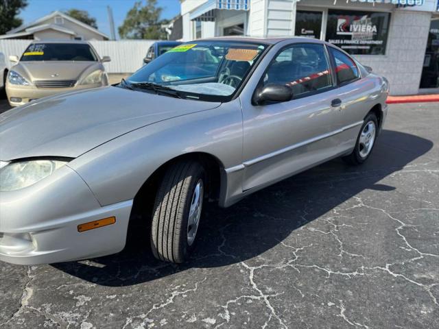 2005 Pontiac Sunfire Base