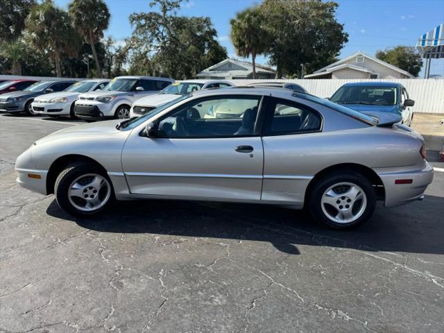 2005 Pontiac Sunfire Base