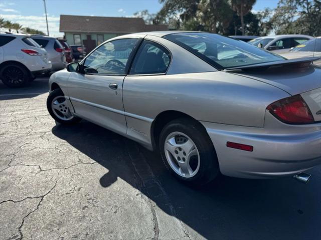 2005 Pontiac Sunfire Base
