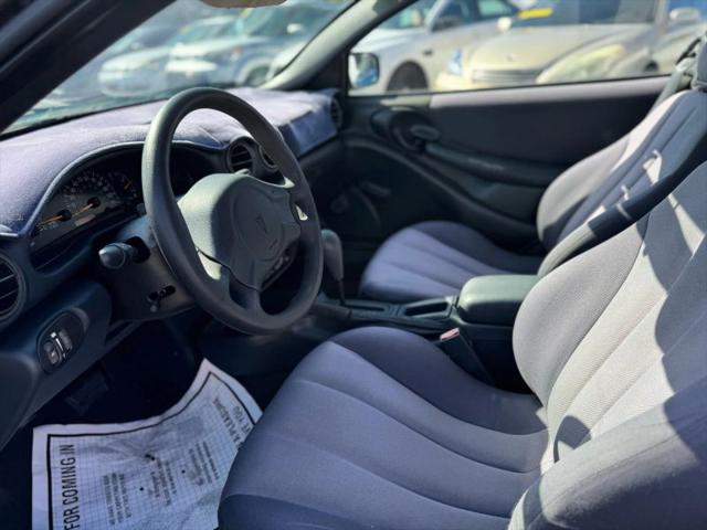 2005 Pontiac Sunfire Base