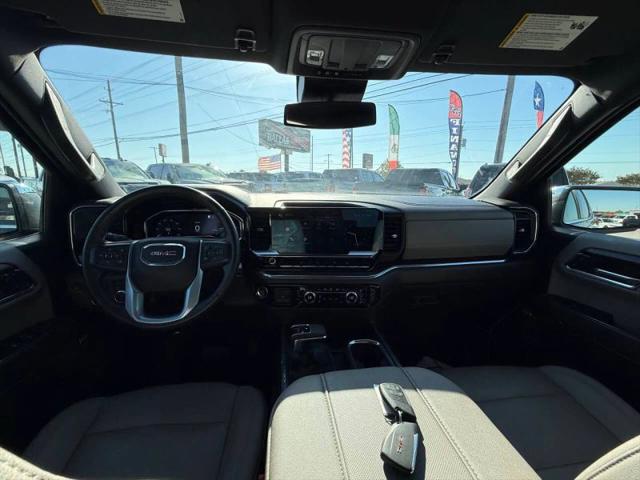 2023 GMC Sierra 1500 4WD Crew Cab Short Box SLT