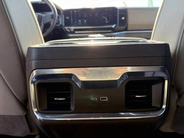 2023 GMC Sierra 1500 4WD Crew Cab Short Box SLT