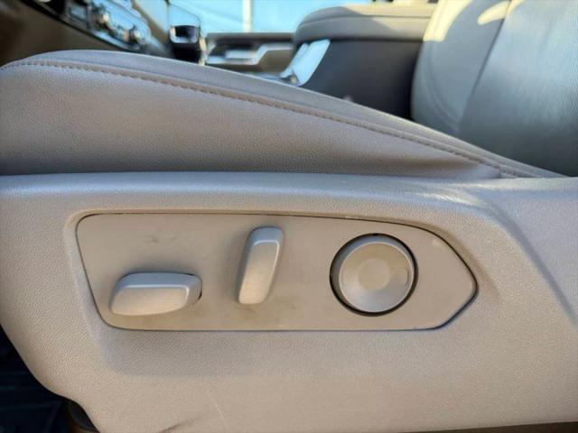 2023 GMC Sierra 1500 4WD Crew Cab Short Box SLT