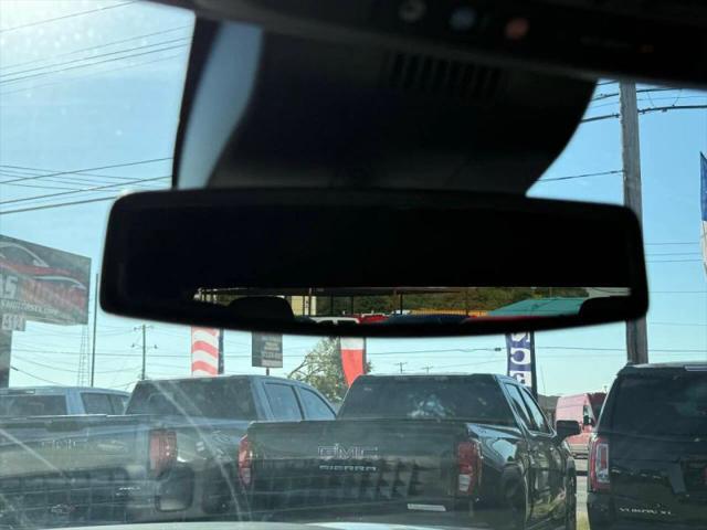 2023 GMC Sierra 1500 4WD Crew Cab Short Box SLT