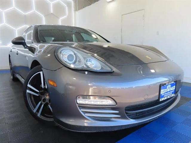2013 Porsche Panamera 4