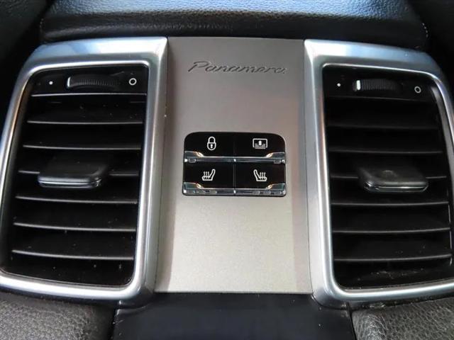 2013 Porsche Panamera 4
