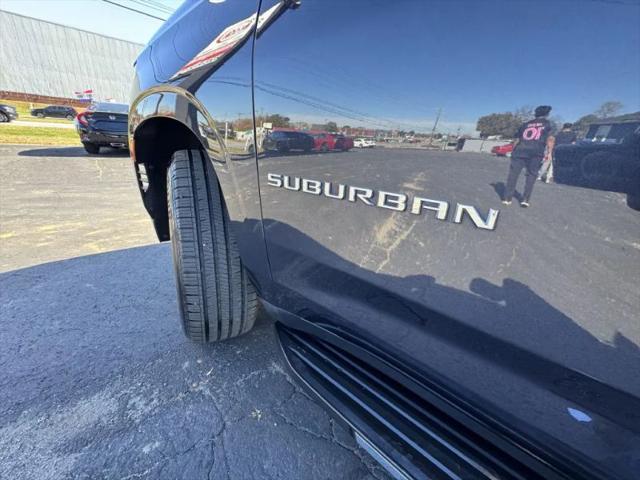 2023 Chevrolet Suburban 2WD Premier