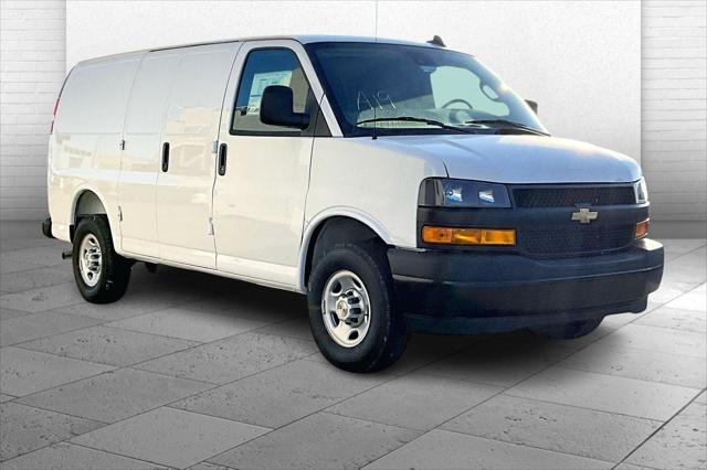 2025 Chevrolet Express Cargo Van RWD 2500 Regular Wheelbase WT for sale in Topeka, KS