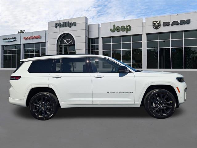 2026 Jeep Grand Cherokee GRAND CHEROKEE L LIMITED RESERVE 4X4