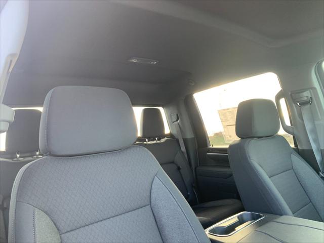 2026 GMC Sierra 2500HD Crew Cab, Standard Bed, SLT, 4WD
