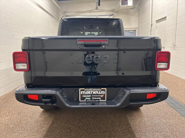 2024 Jeep Gladiator Nighthawk 2024 Jeep Gladiator Nighthawk