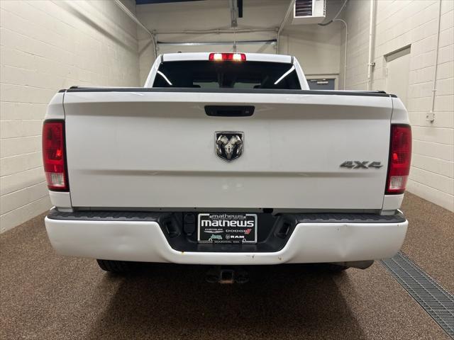 2018 RAM 1500 Express Crew Cab 4x4 57 Box 2018 RAM 1500 Express Crew Cab 4x4 57 Box