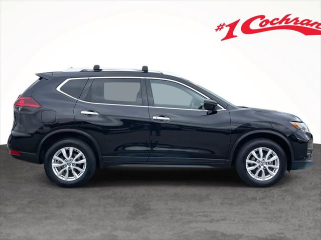 2018 Nissan Rogue SV 2018 Nissan Rogue SV