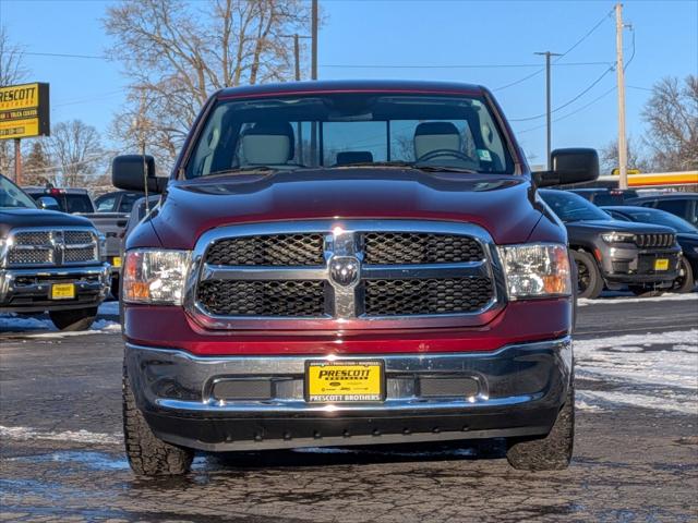 2017 RAM 1500 SLT Quad Cab 4x4 64 Box 2017 RAM 1500 SLT Quad Cab 4x4 64 Box