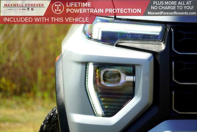 2024 GMC Canyon 4WD AT4