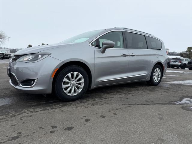 2018 Chrysler Pacifica Touring L 2018 Chrysler Pacifica Touring L