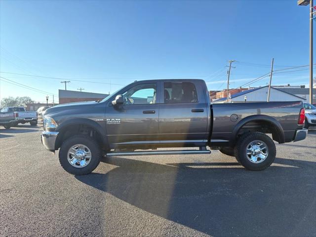 2018 RAM 2500 Tradesman Crew Cab 4x4 64 Box 2018 RAM 2500 Tradesman Crew Cab 4x4 64 Box
