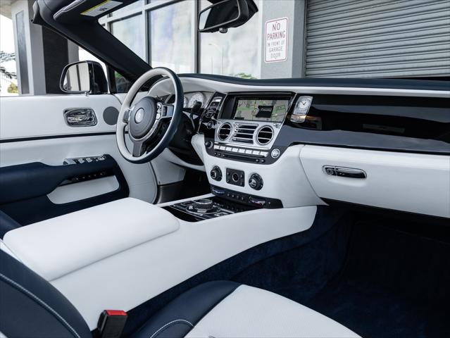 2018 Rolls-Royce Dawn 2018 Rolls-Royce Dawn