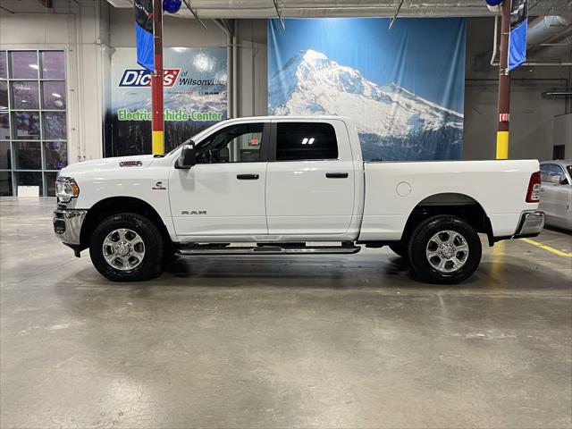 2024 RAM 2500 Big Horn Crew Cab 4x4 64 Box
