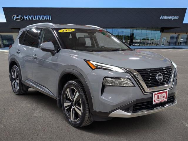 2023 Nissan Rogue Platinum FWD
