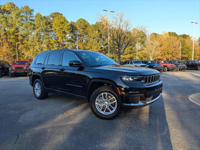 2024 Jeep Grand Cherokee L Laredo 4x4 2024 Jeep Grand Cherokee L Laredo 4x4