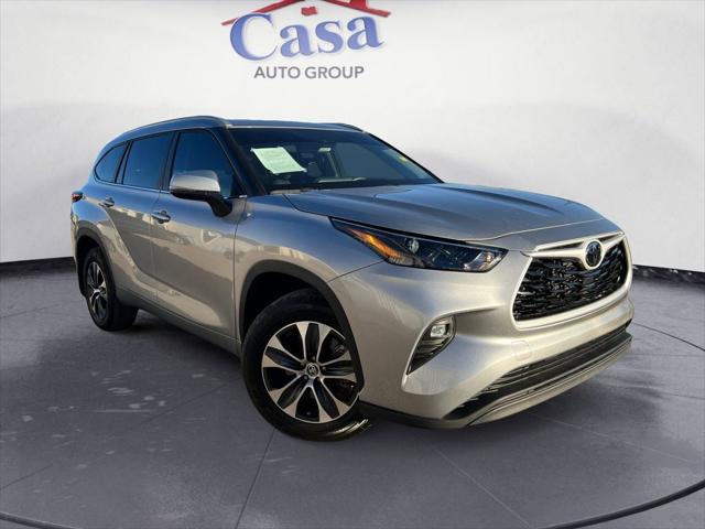 2024 Toyota Highlander XLE 2024 Toyota Highlander XLE