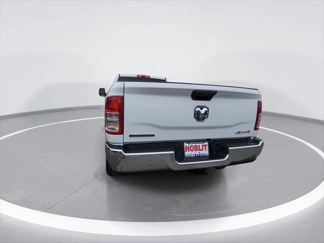2024 RAM 3500 Big Horn Crew Cab 4x4 8 Box