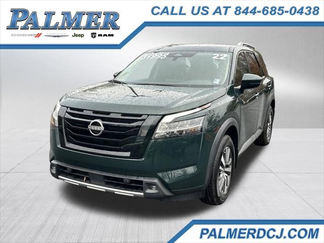 2022 Nissan Pathfinder SL 4WD