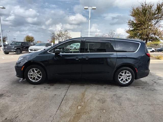 2025 Chrysler Pacifica Select 2025 Chrysler Pacifica Select