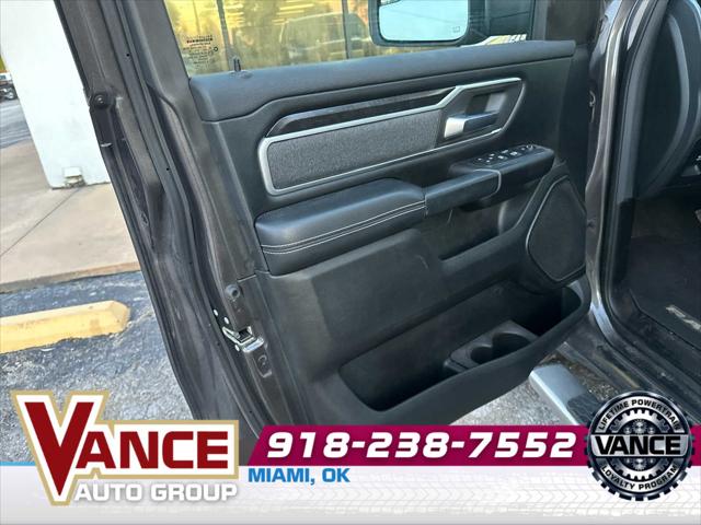 2020 RAM 1500 Big Horn Crew Cab 4x4 57 Box