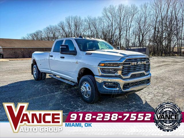 2026 RAM Ram 3500 RAM 3500 TRADESMAN CREW CAB 4X4 8 BOX