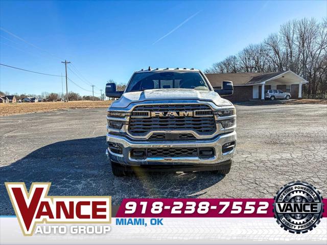 2026 RAM Ram 3500 RAM 3500 TRADESMAN CREW CAB 4X4 8 BOX