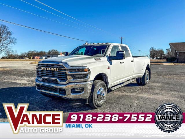 2026 RAM Ram 3500 RAM 3500 TRADESMAN CREW CAB 4X4 8 BOX